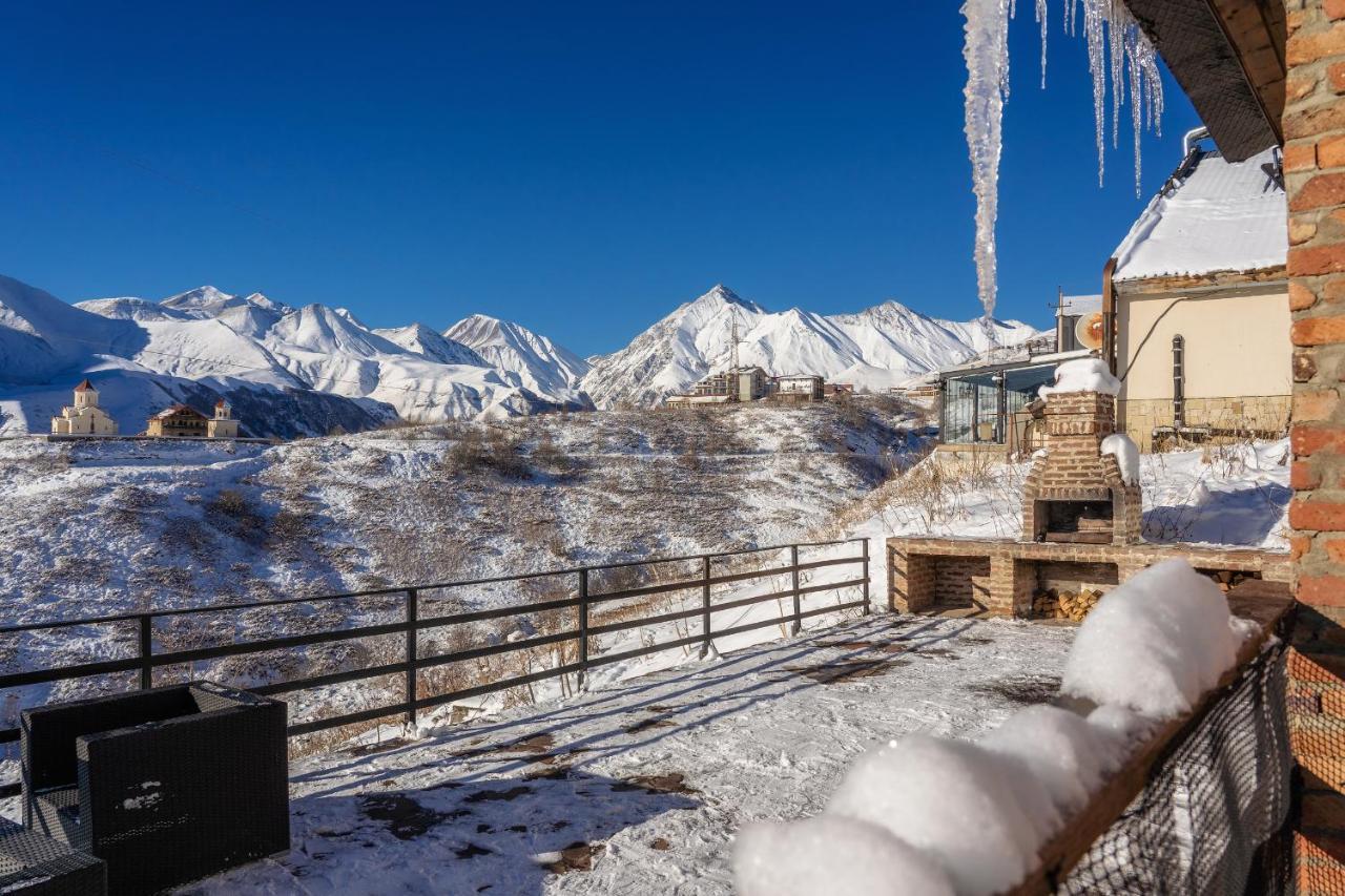 Snow Time Cottage Gudauri Exterior photo