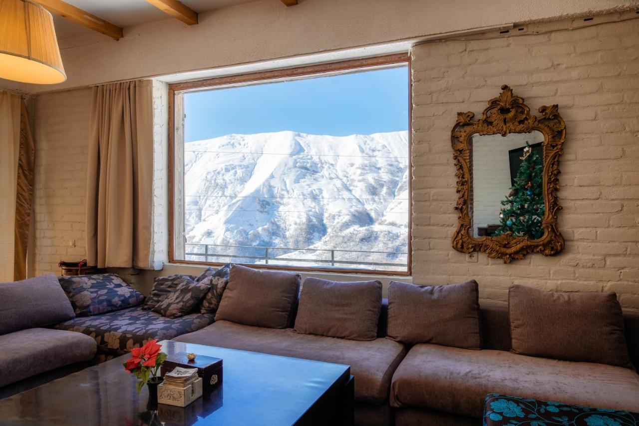 Snow Time Cottage Gudauri Exterior photo