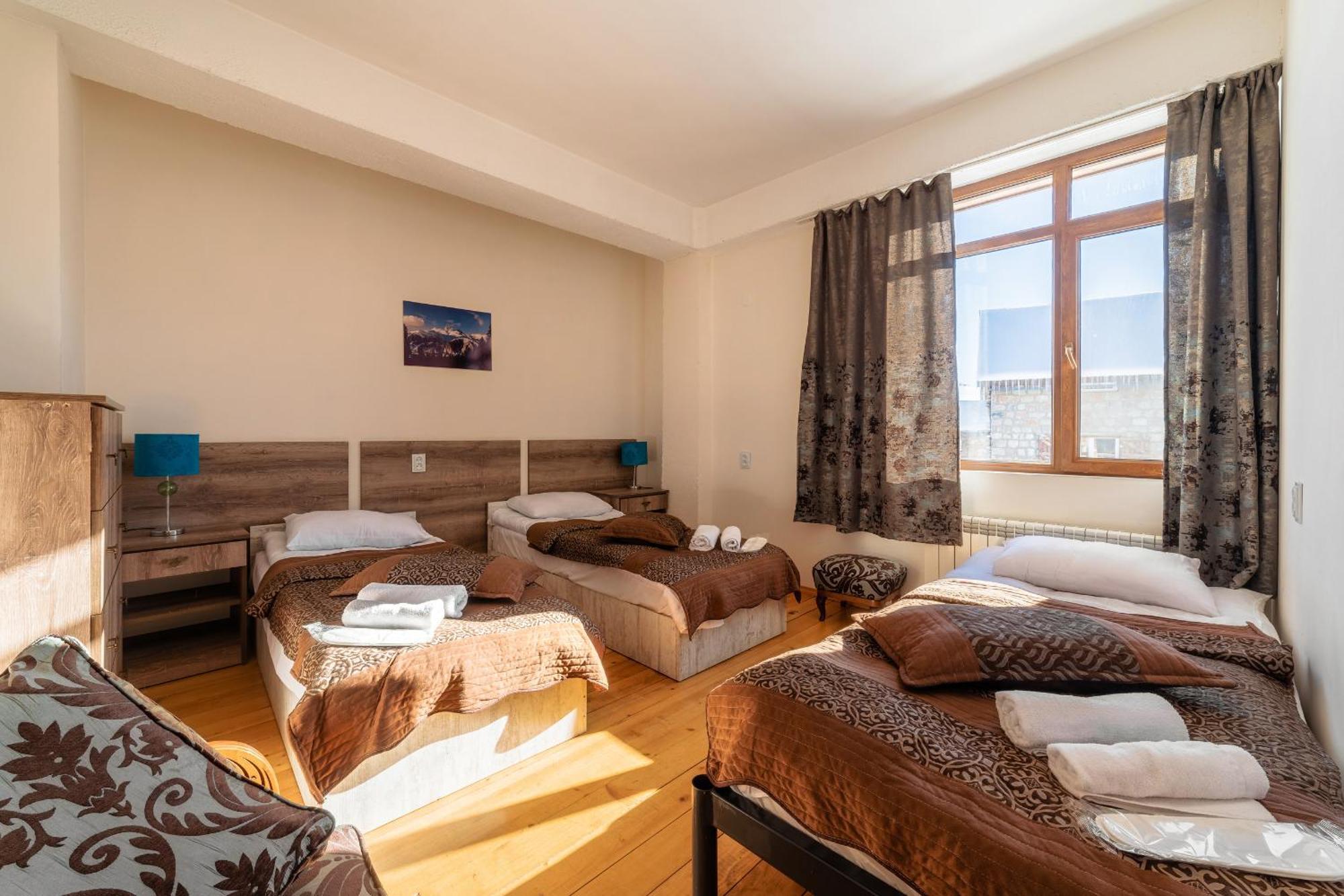 Snow Time Cottage Gudauri Exterior photo