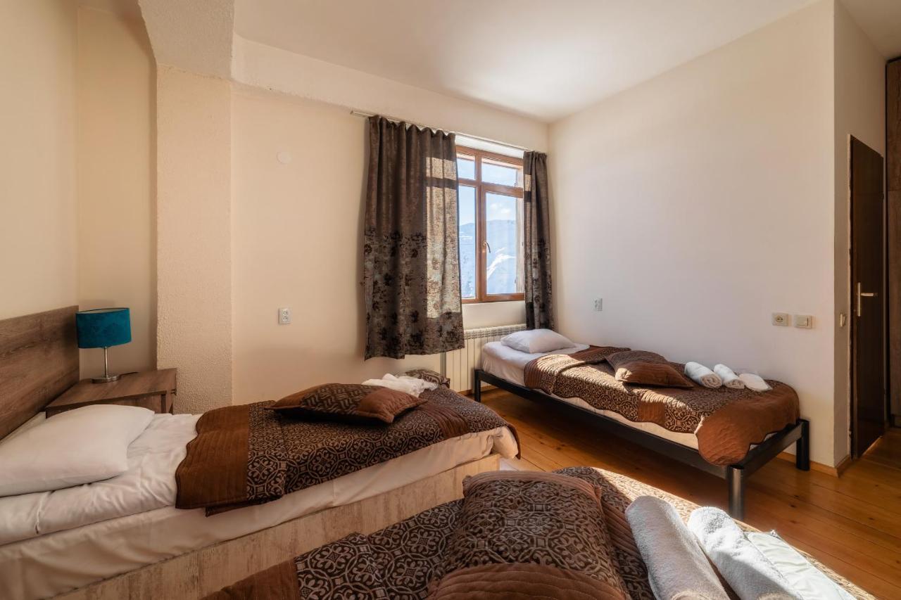 Snow Time Cottage Gudauri Exterior photo
